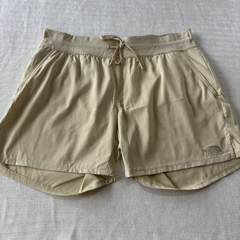 The North Face Aphrodite 2.0 Tan Khaki Hiking Shorts Womens Large NF0A4AQF
